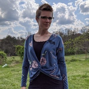 Meet your Posher, Danielle